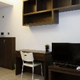  Home World Hotel