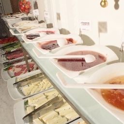 Buffet Odda Fotos