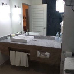 Camera Holiday Inn ACAPULCO LA ISLA