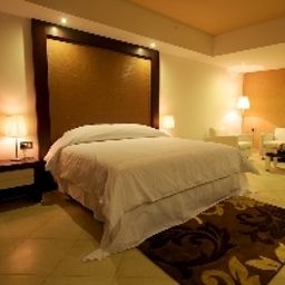  Atlantis Hotel Ltd