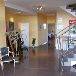 Hall Apro Noclegi Fotos