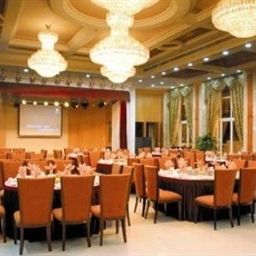 Salle du petit-déjeuner située dans le restaurant Fenhe Hotel - Shanghai