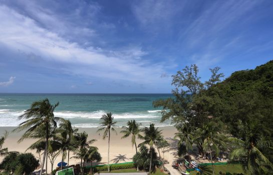 Info Le Meridien Phuket Beach Resort.