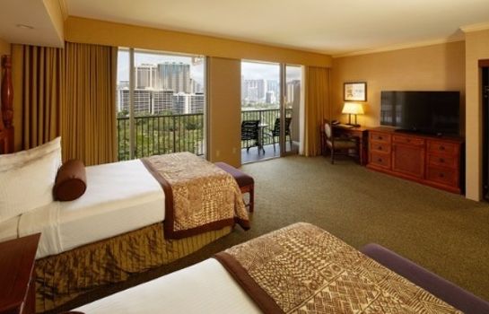 Kamers Outrigger Reef