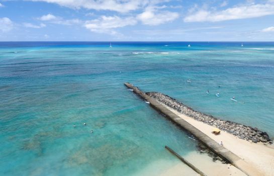 Kamers Outrigger Reef Waikiki Beach Resort