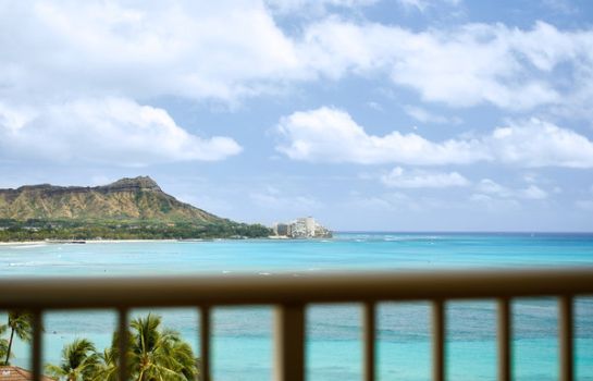 Kamers Outrigger Reef Waikiki Beach Resort
