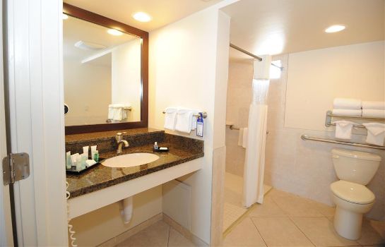 Camera BEST WESTERN PLUS BEACH RESORT