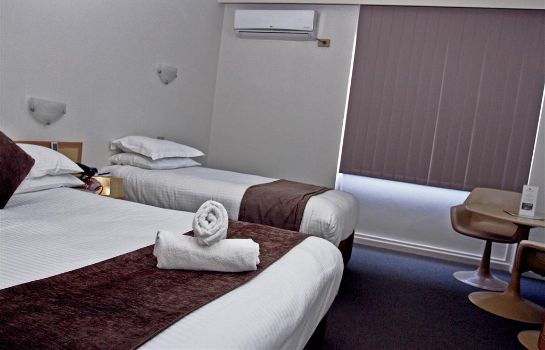 Habitación BEST WESTERN HOSPITALITY INN