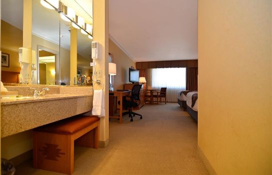 Zimmer Best Western Premier Grand Canyon Squire Inn