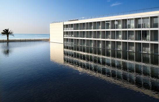 Widok zewnętrzny Le Meridien Ra Beach Hotel & Spa
