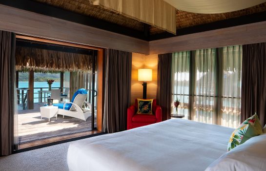 Suite The St. Regis Bora Bora Resort