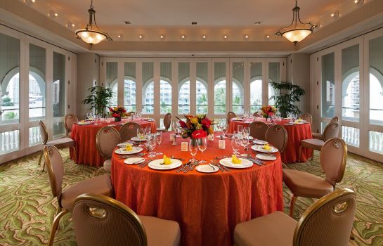 Conference room Waikiki Beach A Westin Resort & Spa Moana Surfrider