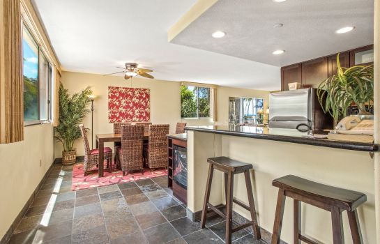 Kamers Royal Kahana Maui by Outrigger