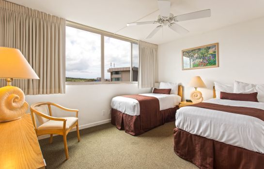 Camera Royal Kahana Maui by Outrigger