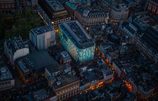 Buitenaanzicht W London