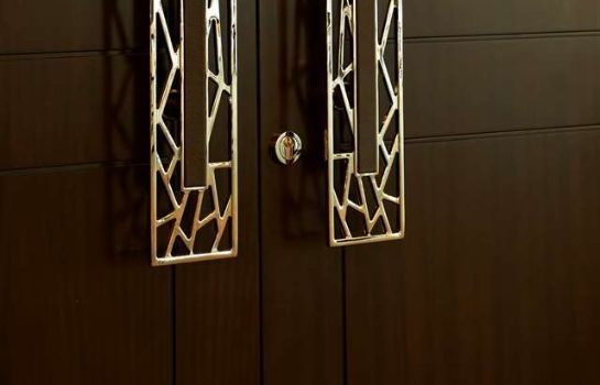 Info The St. Regis Doha
