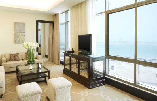 Kamers The St. Regis Doha