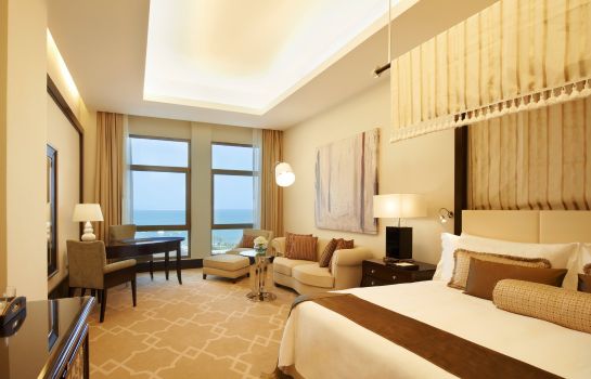 Kamers The St. Regis Doha