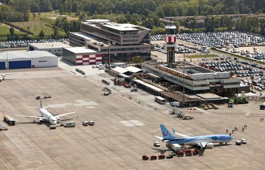 Vista exterior Worldhotel Wings Rotterdam The Hague Airport