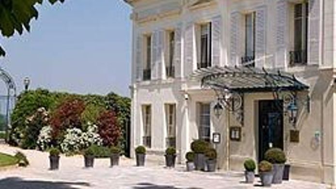 9 Rue Armagis 78100 Saint Germain En Laye