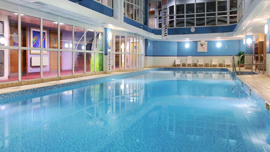 Hilton_Sheffield-Sheffield-Pool-2-81000.jpg