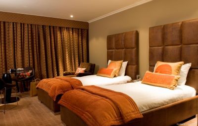 radisson heathrow blu airport edwardian london hotel england