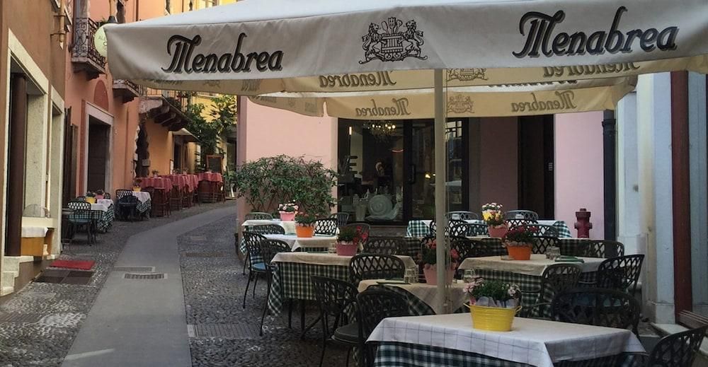 Hotel Albergo Trattoria Alessi in Desenzano del Garda bei HRS günstig buchen