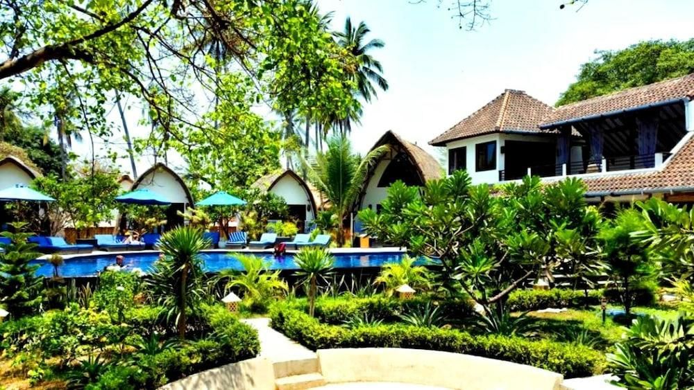 Hotel Oceans 5 Dive Resort (Mataram)