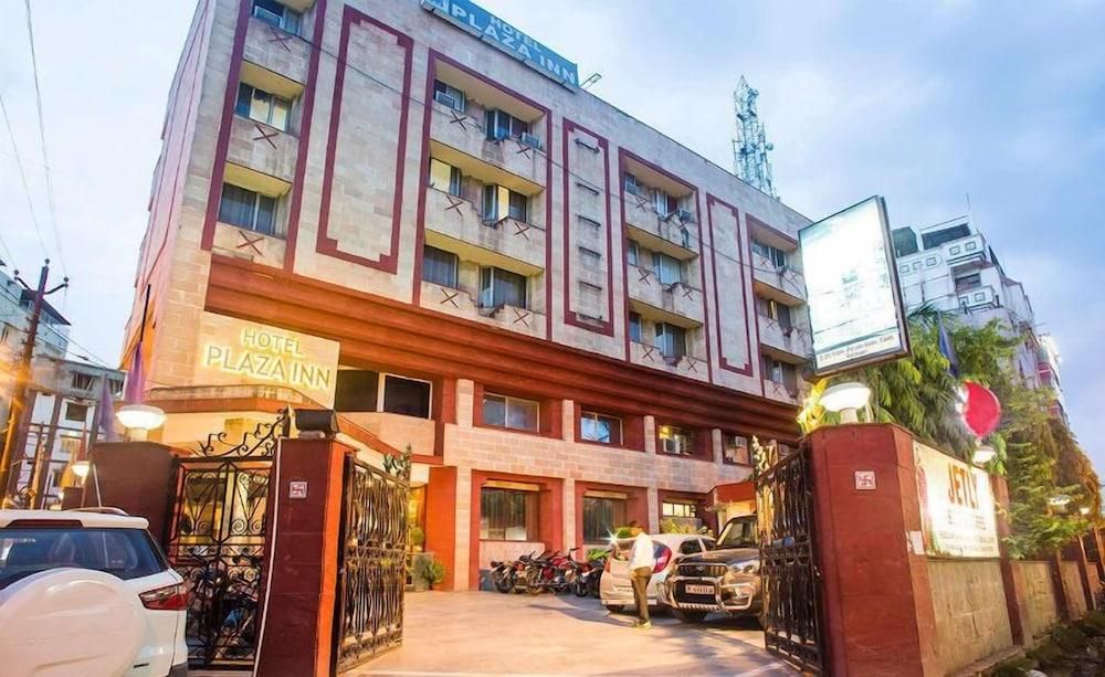 Hotel Plaza inn (Benares)