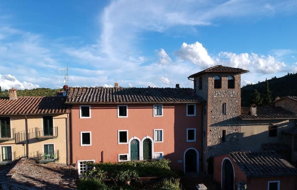 Hotel Pescille (San Gimignano)