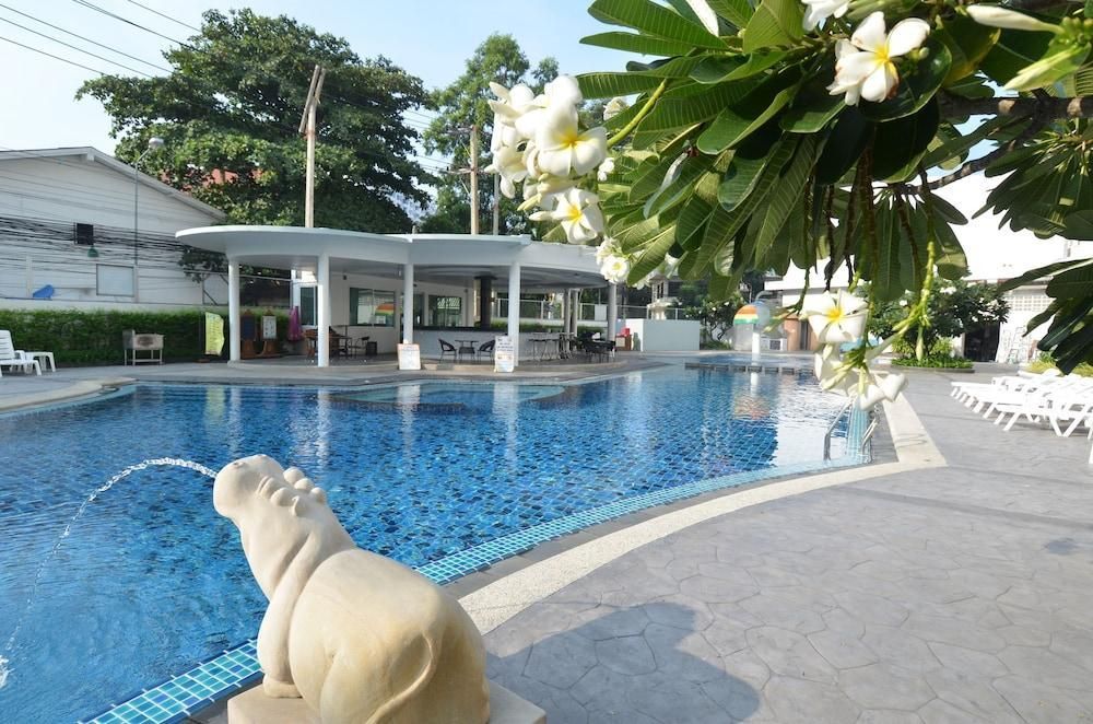 Welcome Plaza Hotel (Pattaya)