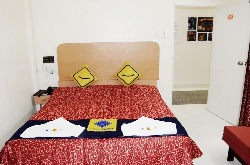 Hotel Vista Rooms At Station Road-Aurangabad (Aurangābād)