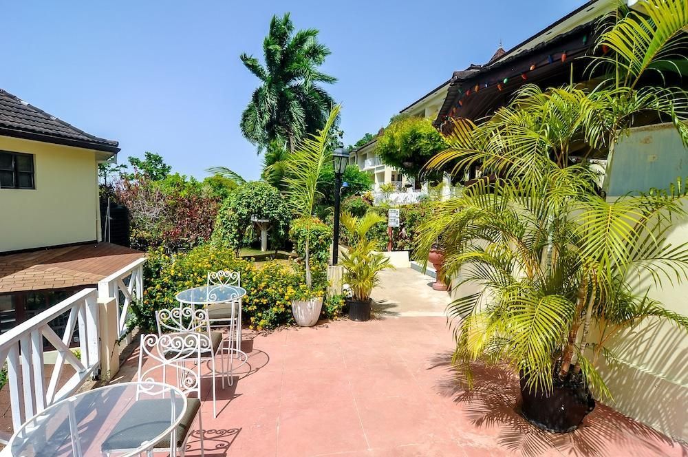 Hotel Relax Resort (Montego Bay )