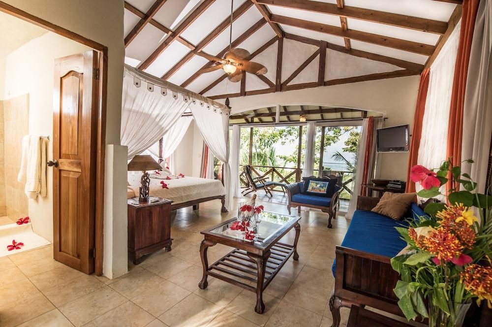 Hotel Popa Paradise Beach Resort (Bocas del Toro )