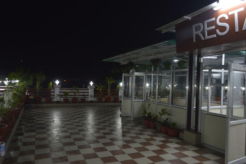 Hotel Krishna Ji (Haridwar )