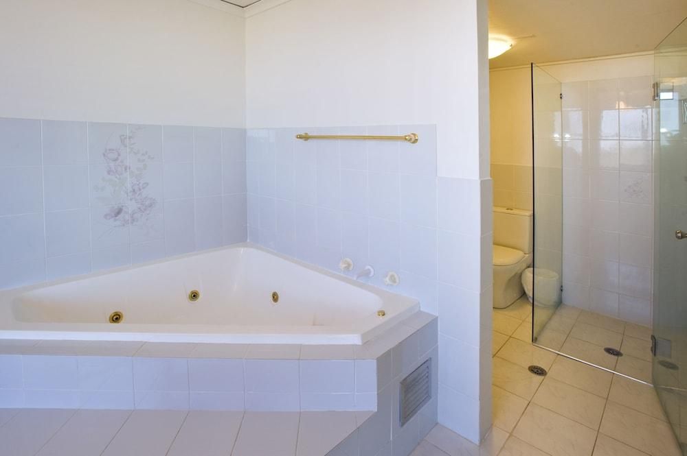 Hotel Tradewinds Apartments (Coffs Harbour)