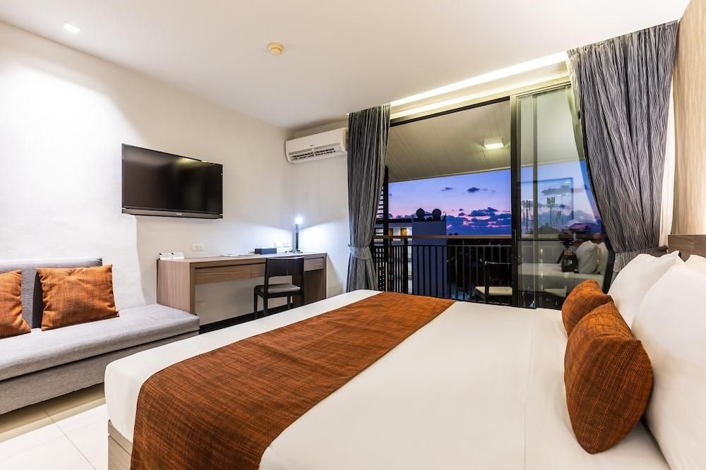 Hotel Aspira Prime Patong - HOTEL INFO