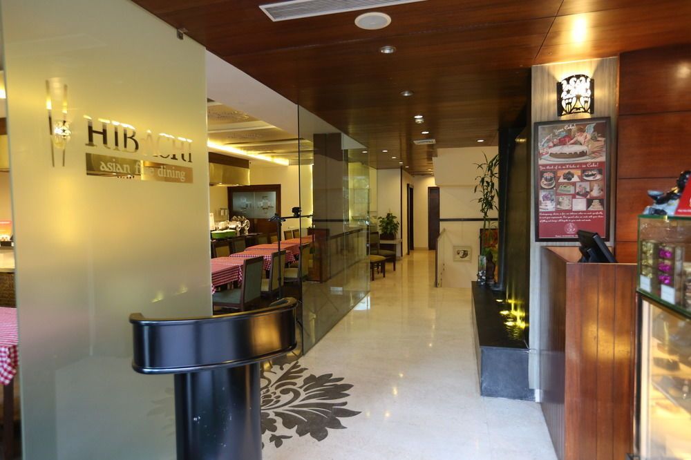 Hotel Icon (Chandigarh )