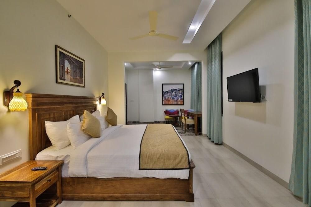 RUDRA VILAS - A Royal Heritage Hotel (Jaipur)
