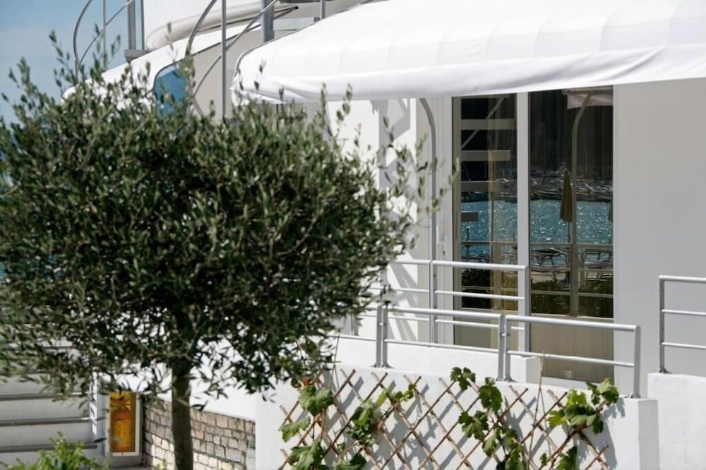 Piccolo Hotel Del Lido in Lerici HOTEL DE