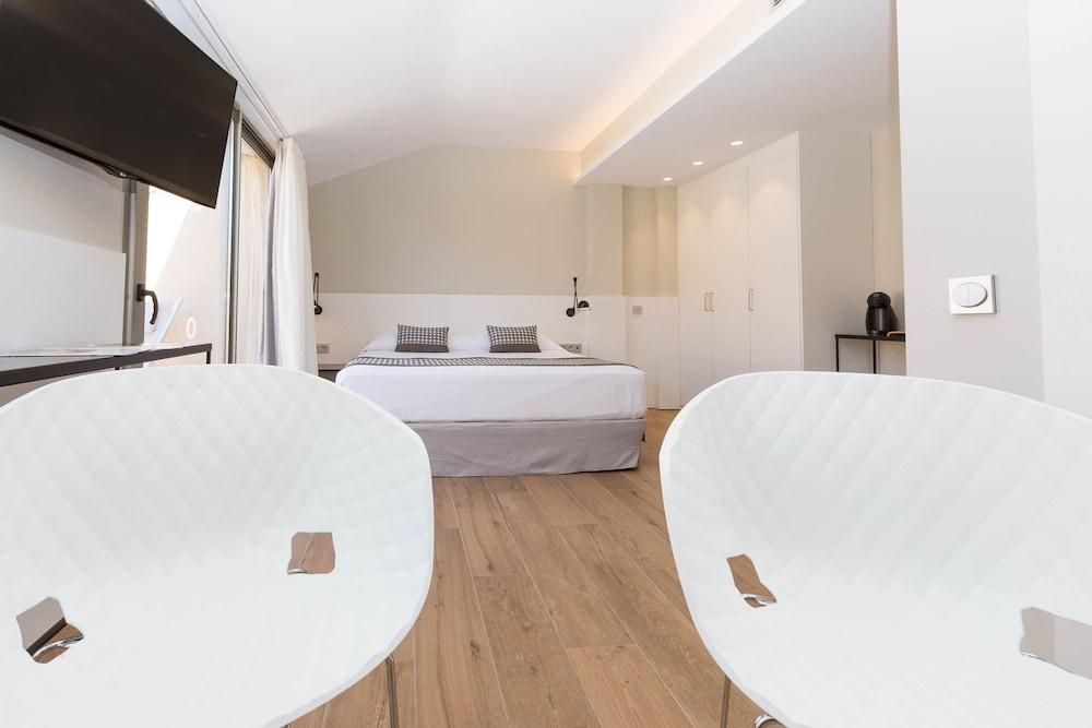 Hotel Odissea Park Apartamentos - Santa Susanna - HOTEL INFO