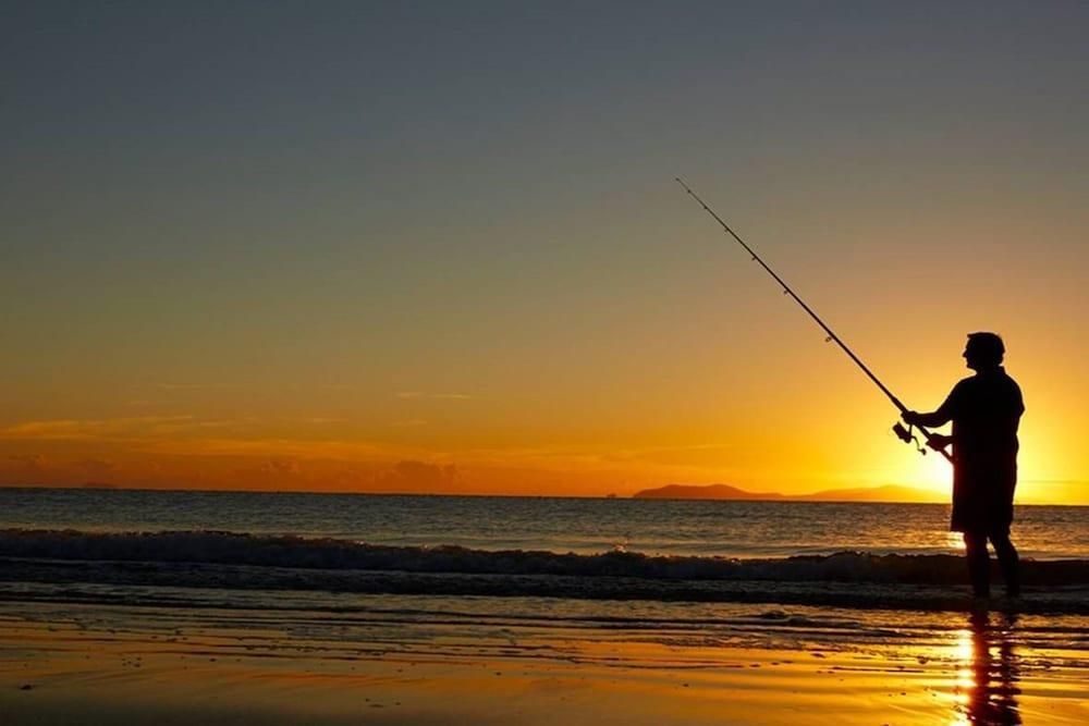 Hotel Seacrest Beachfront Holiday Apartments (Surfers Paradise) (25) Hotel Seacrest Beachfront Holiday Apartments (Surfers Paradise) (25)