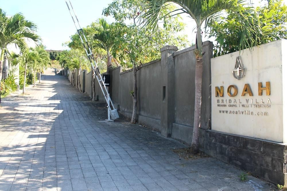 Hotel Noah Villa and Chapel (Nusa Dua)