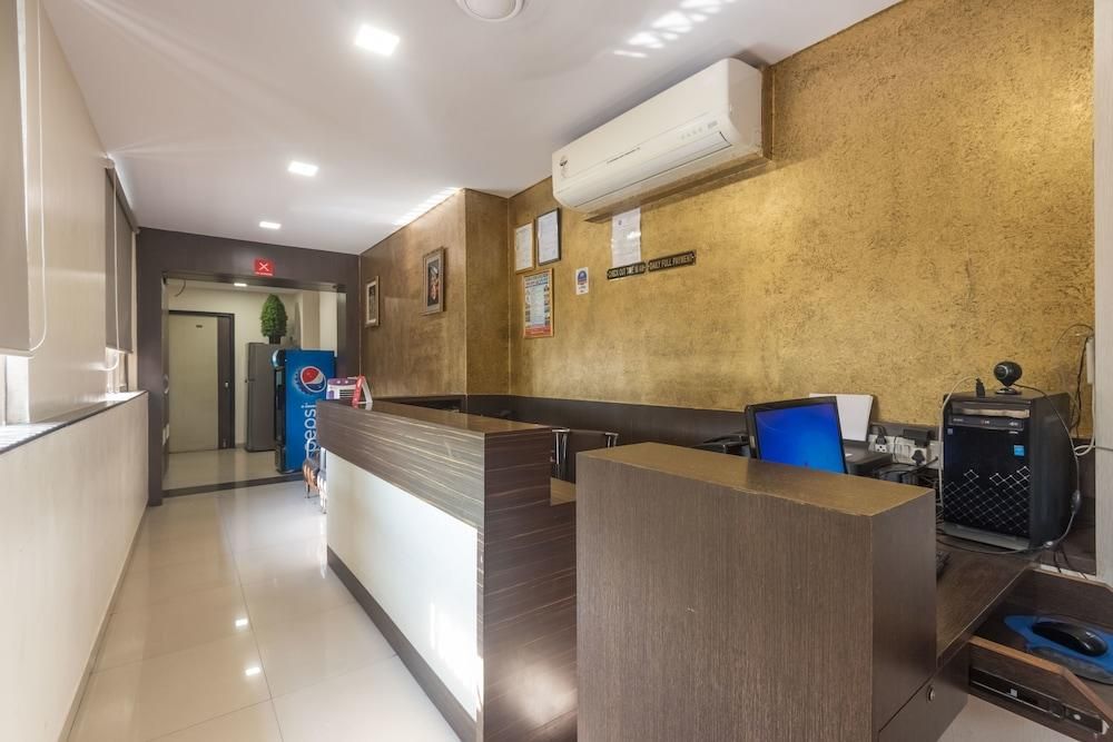 OYO 7892 Hotel Minerva Residency (Mumbai)