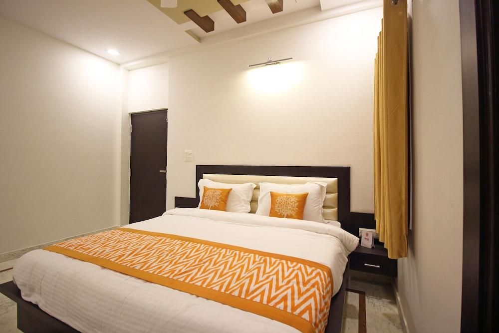 Hotel OYO 6072 Aaradhya residency (Agra)