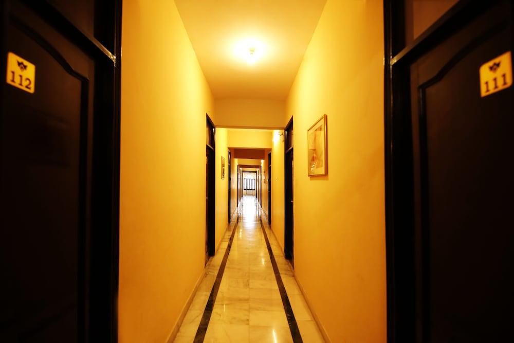 Hotel ACE (Udaipur)