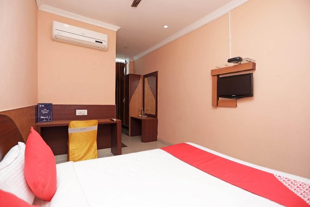 Hotel OYO 3553 Nayapalli (Bhubaneshwar )