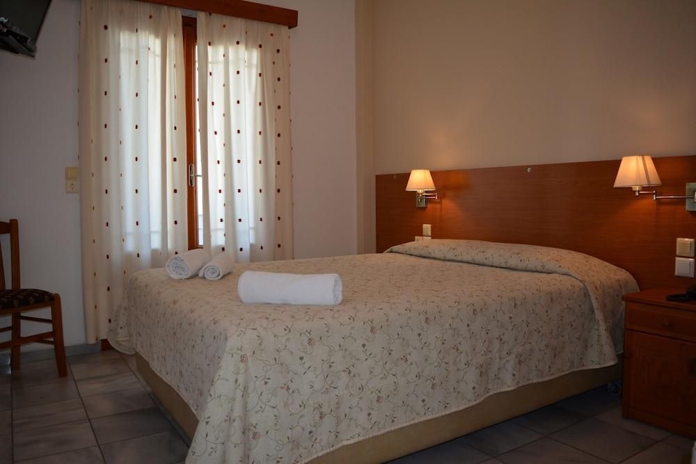 Hotel Anemomilos Suites (Thira)