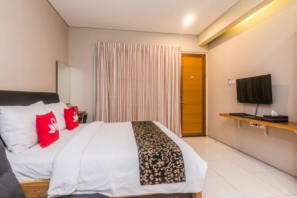 Hotel ZEN Rooms Denpasar Imam Bonjol 2 - 3 HRS star hotel in Legian (Bali)