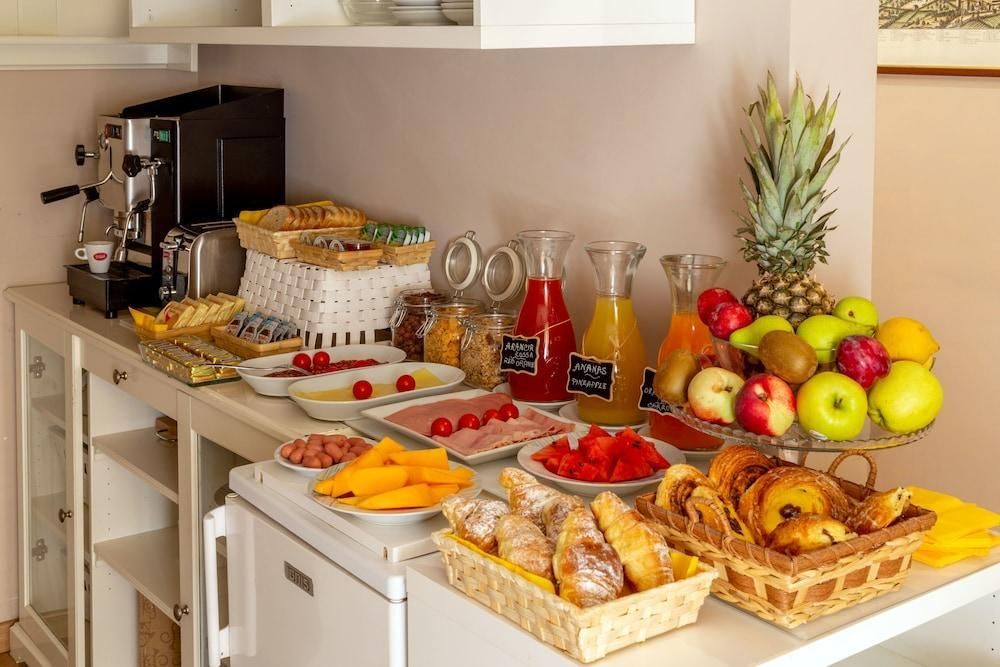 Hotel Piccolo Imperiale Rome HOTEL INFO